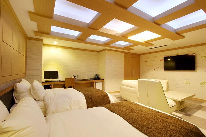 Suwon Orsay Business Hotel Extérieur photo