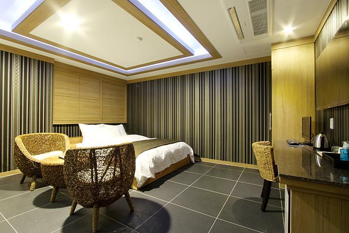 Suwon Orsay Business Hotel Extérieur photo